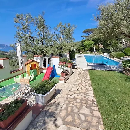Sole Di Capri By Interhome